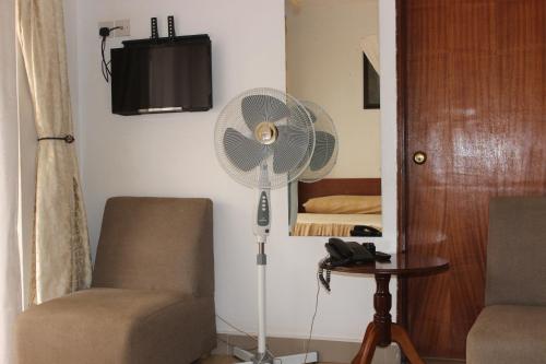 Double Room image 5