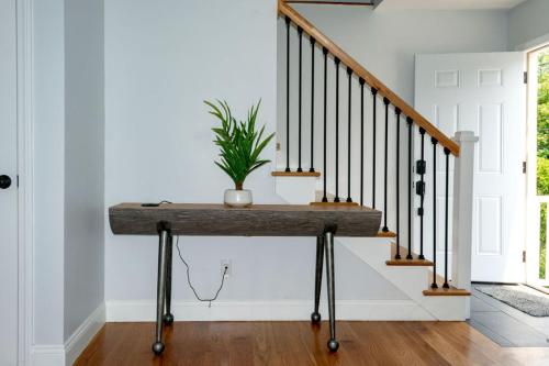 Queen Bed - Boston - RM 2 in Wakefield (Massachusetts)