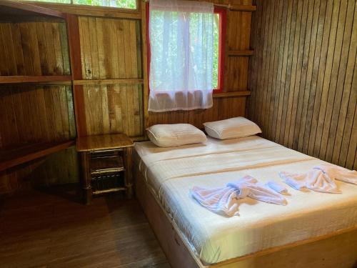 Sabalo Lodge Tours and Cabins