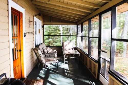 CatTail Cabin in Saint Germain, USA
