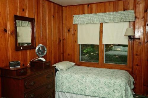 Birchwood Retreat in Saint Germain, USA