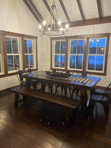 LilyPad Lodge in Saint Germain, USA