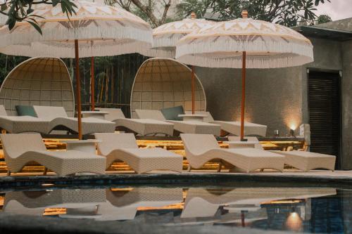 Annora Bali Villas - 수영장