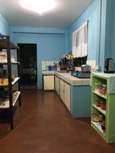 Kitchen, Vilma's Homestay in Bontoc