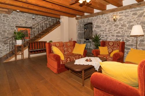 Luxurious Villa in Ruii Croatia with Private Pool and Garden in Ruzici