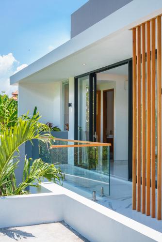 Two-Bedroom Villa image 9