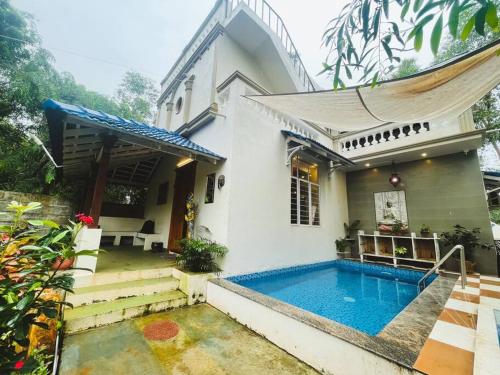 B&B Pondichéry - * Festive* Lux Villa Siena/ Lush Garden & Pool ! - Bed and Breakfast Pondichéry