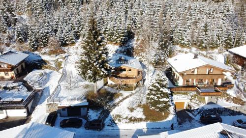  Ferienhaus Dorfglück Bramberg, Unterkunft in Bramberg am Wildkogel