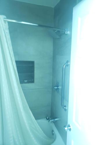 Cotulla Executive Inn - image 13