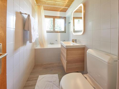 Apartment Hameau D004 by Interhome in Veksa