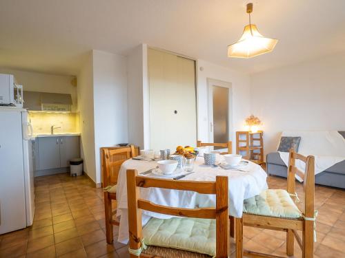 Studio agay Plage by Interhome near Agathos
