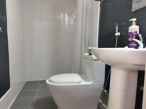 Comfort Triple Room with Shower image 2