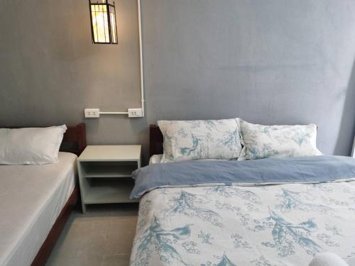Comfort Triple Room with Shower image 9