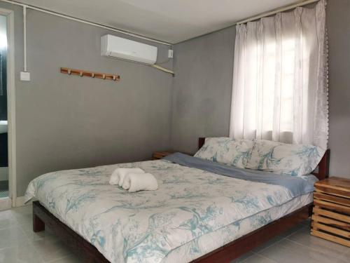 Double Room with Private Bathroom image 8