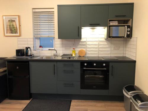 Beach Haven Apartments - image 3