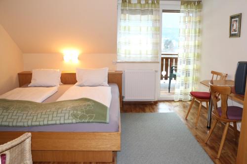 Ferienwohnungen Kraker in Presseggersee