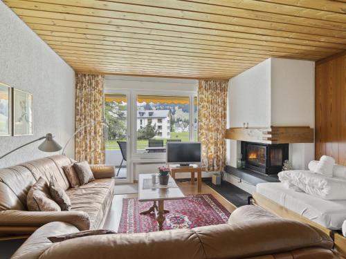  Apartment Triangel C Ronida by Interhome in Parpan