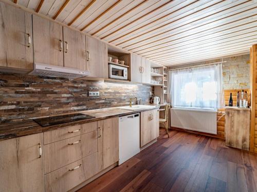 Apartment Chalupa U Bobra-2 by Interhome in Rokytnice nad Jizerou