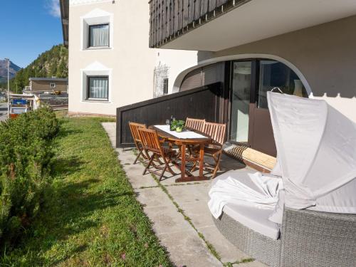 Apartment Chesa Polaschin 4 - Silvaplana by Interhome in סילבפלנה