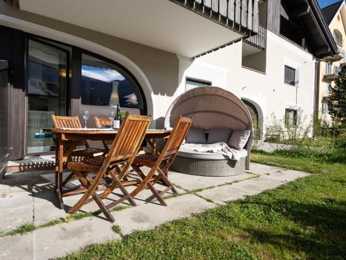 Apartment Chesa Polaschin 4 - Silvaplana by Interhome in סילבפלנה