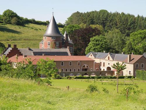 Hôtel - Ferme du Château d'Ahin - image 11