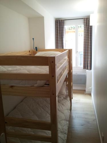 Two bedroom Apartment (4 adults - 2 children)