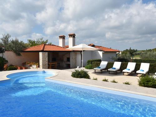 Luxurious Villa in Lavanda in Kanfanar with Private Pool