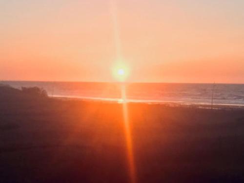 Cabourg-La mer à vos pieds et la thalasso à 50 m Cabourg-La mer à vos pieds et la thalasso à 50 m