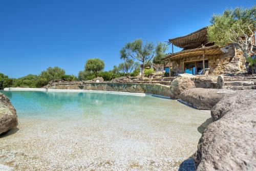  ClickSardegna Villa Tempra Luxury retreat for peace of mind min stay 28 night in Valverde