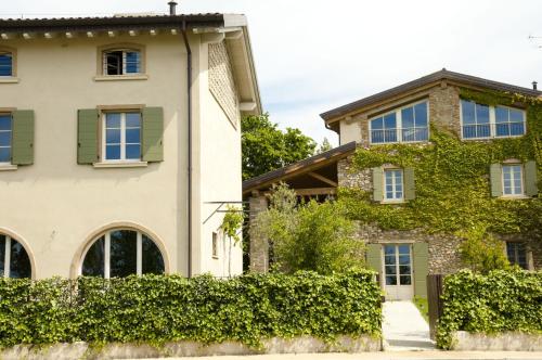  Corte San Giacomo, Pension in Pozzolengo