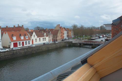B&B Coupure - image 8