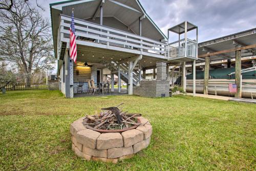 Springfield Riverfront Cabin with Boat Dock!