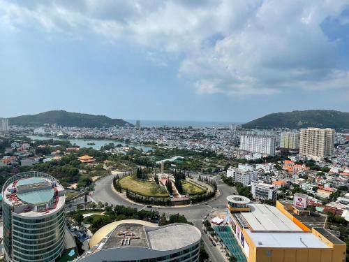 Apartment with Sea View image 8