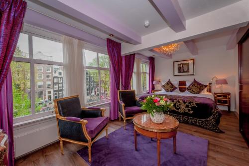 Ambassade Hotel - image 11