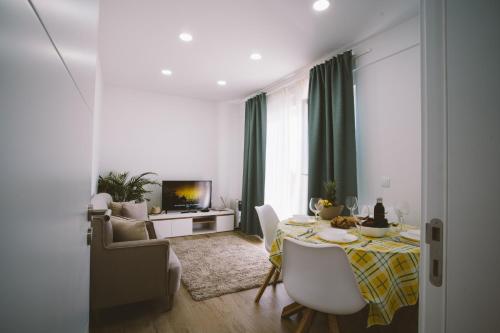 Ruang bersama/area TV, Best Houses 30 - Terrace Peniche in Peniche