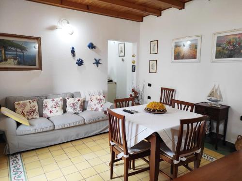  Casa Lupino in Orosei