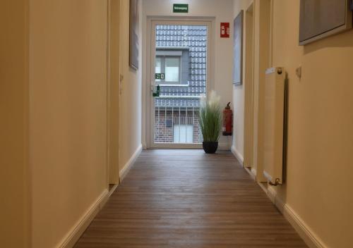 Hotellet från utsidan, Hotel Sonnenschein - Spielerei im Sonnenschein in Dahme