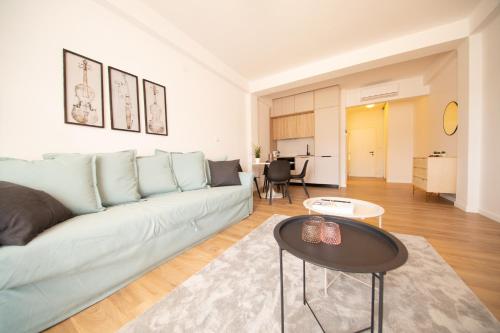 Central Seaside Residence 3