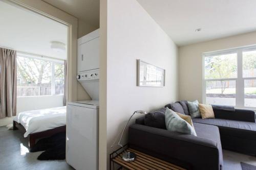 LEED Platinum Green Home Getaway - Tap to explore photos