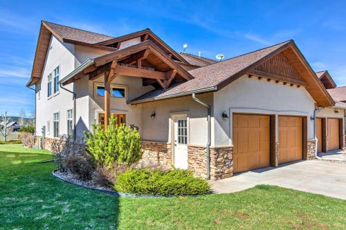 Pagosa Springs Mountain Haven 5 Mi to Hot Springs in Pagosa Springs, USA