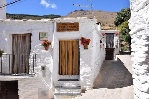 La Abuela Mercedes en Trevélez