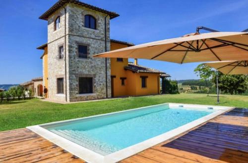4 bedrooms villa with private pool furnished garden and wifi at Montecampano Amelia