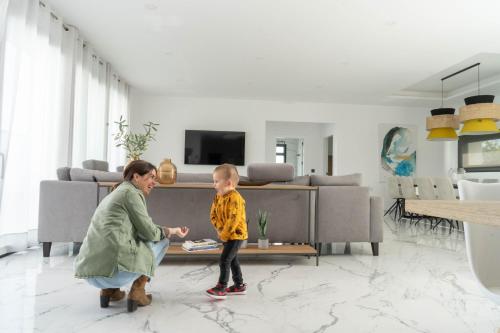 共用Lounge/電視區, Villa Lemar in 烏爾達