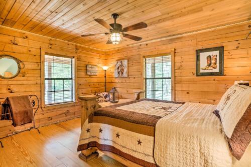 Cozy New Braunfels Family Cabin with Porch and Views! - image 10