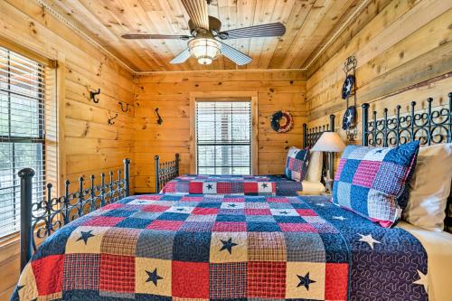 Cozy New Braunfels Family Cabin with Porch and Views!