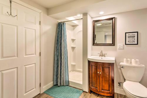 Fantastic Plymouth House with Huge Deck and Ocean Views - image 10