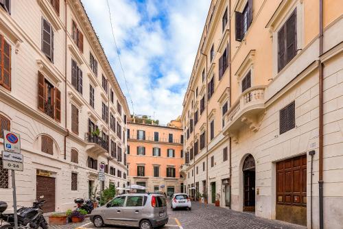 Pantheon Luxury House - image 12