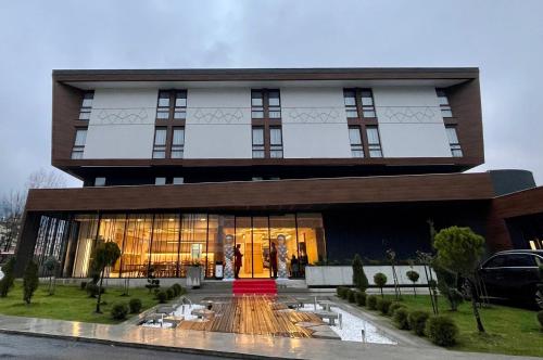Lipa Hotel, Travnik
