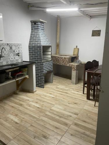 Casa com churrasqueira