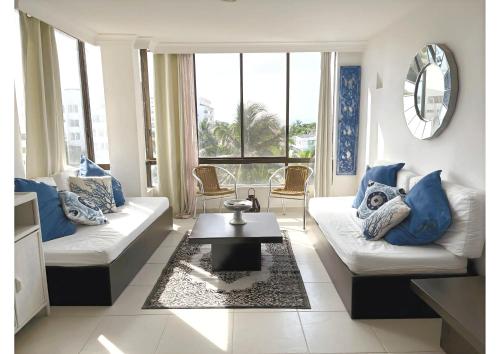 Apartamento con Vista al Mar - Edificio Commodore , APTO 501